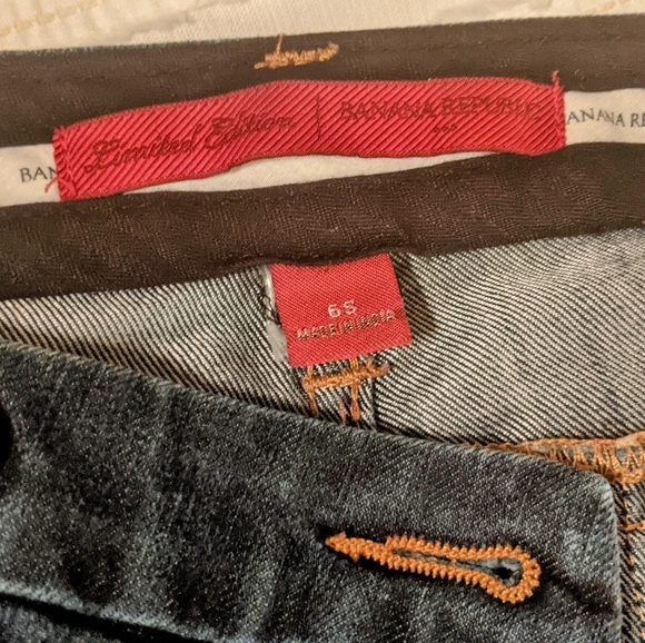 Size 6S (28" inseam) Banana Republic Blue Mid Rise Wide Leg Trouser Jeans - Picture 5 of 11